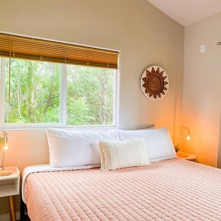 Hibiscus Hale, Full Kitchen, King Bed, Parking Apartment Keaau Екстериор снимка